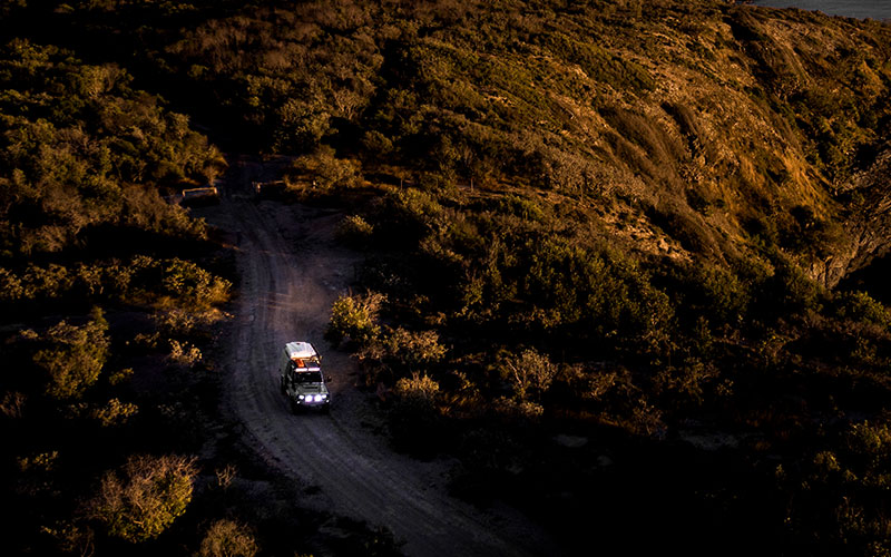 4x4 Driving Through Mountain